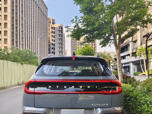 Hyundai  Mufasa ???? 2025 現代 Mufasa GLC 灰色 只跑 3300 公里｜幾乎新車等  第6張相片