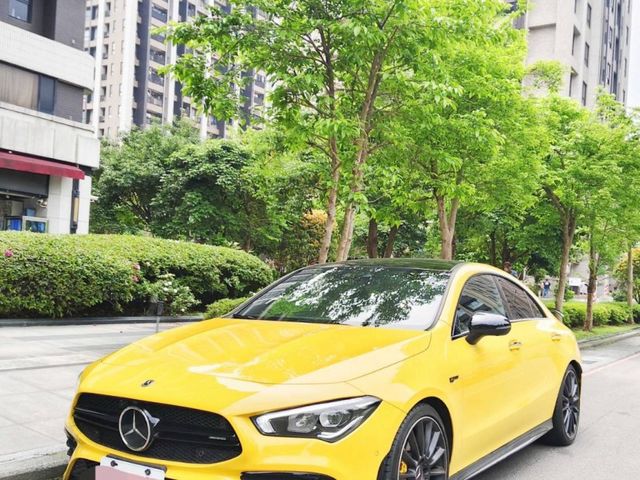 Mercedes-Benz/賓士   GLA-CLASS  GLA45 AMG  第2張相片