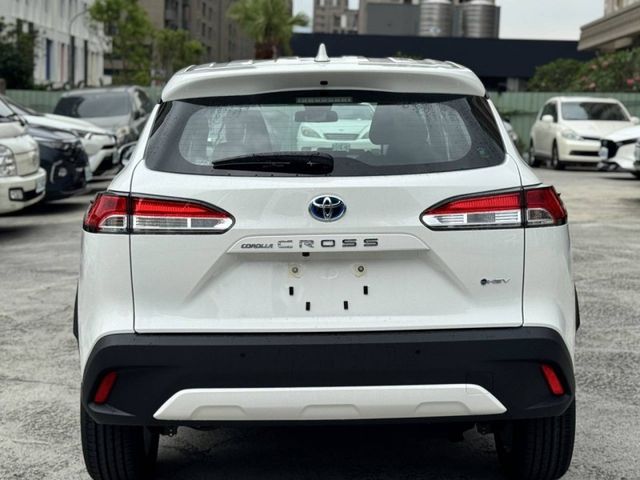 Toyota  Corolla Cross  第4張相片
