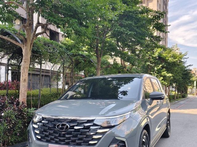 Hyundai  Custin ???? 豪華7人座旗艦休旅｜家庭出遊、商務接送首選 ???? ???? 2024 Hyundai Custin GLT-B V  第1張相片