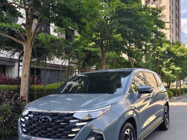 Hyundai  Custin ???? 豪華7人座旗艦休旅｜家庭出遊、商務接送首選 ???? ???? 2024 Hyundai Custin GLT-B V  第4張相片
