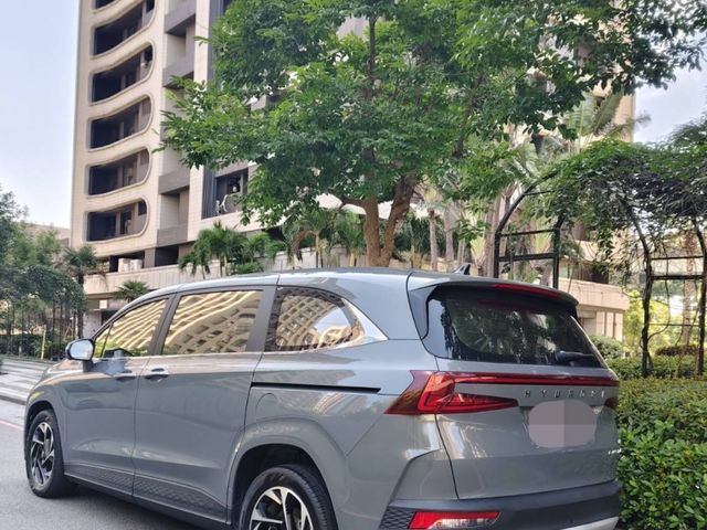 Hyundai  Custin ???? 豪華7人座旗艦休旅｜家庭出遊、商務接送首選 ???? ???? 2024 Hyundai Custin GLT-B V  第7張相片