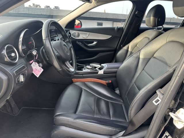 Mercedes-Benz/賓士   C-CLASS  C300  第5張相片