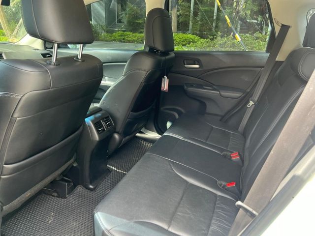 Honda  CR-V  第9張相片