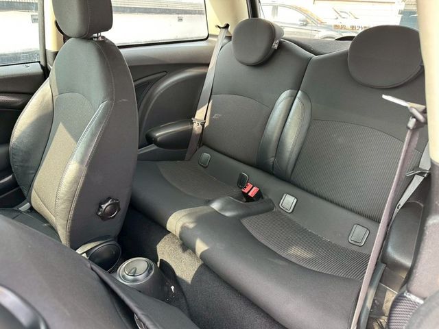 MINI  Cooper S  第6張相片