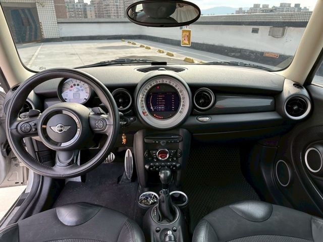 MINI  Cooper S  第8張相片
