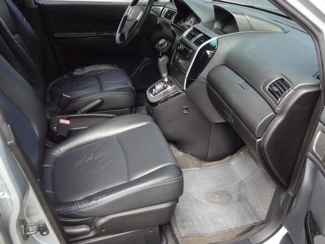 Mitsubishi  Savrin  第6張相片