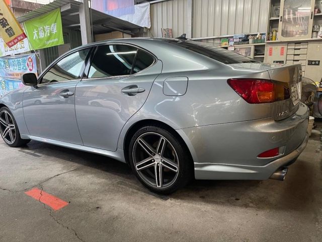 Lexus  IS 漂亮is250原廠運  第11張相片