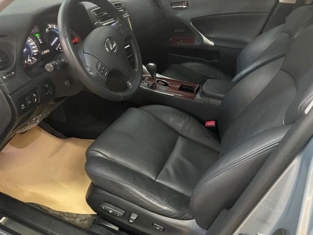 Lexus  IS 漂亮is250原廠運  第12張相片