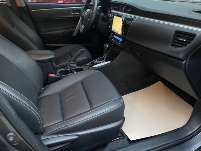 Toyota  Altis Altis s版很  第6張相片