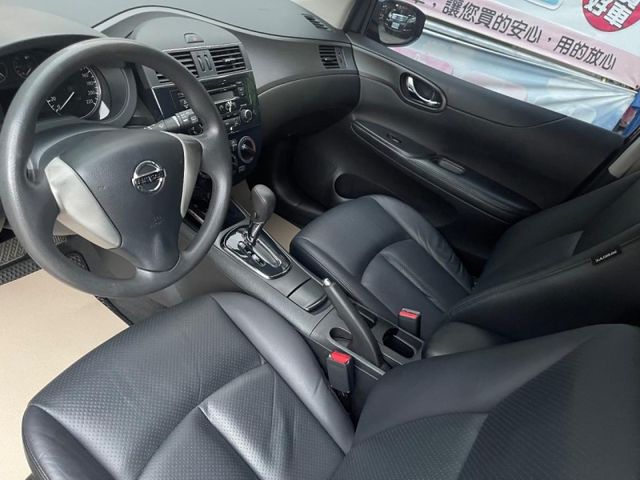 Nissan  Tiida 2016年Big Tiida魔術大空間很  第4張相片