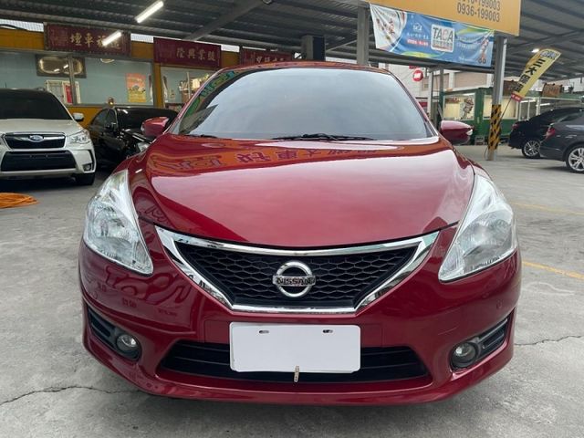 Nissan  Tiida 2016年Big Tiida魔術大空間很  第7張相片