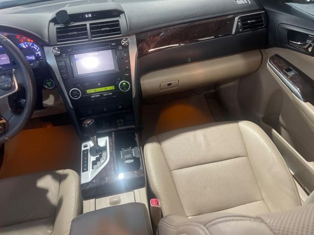 Toyota  Camry 2012年Camry油電大電池已換新，有天窗，有雙電動椅,ik  第5張相片