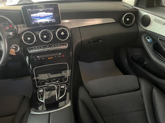 Mercedes-Benz/賓士   C-CLASS  C250 大空間旅行式很漂亮C2  第16張相片