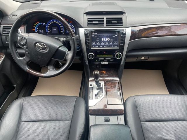 Toyota  Camry  第4張相片