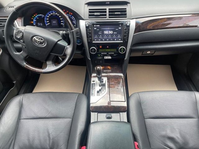 Toyota  Camry  第5張相片