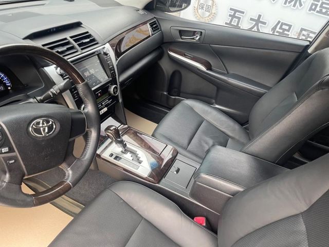 Toyota  Camry  第10張相片