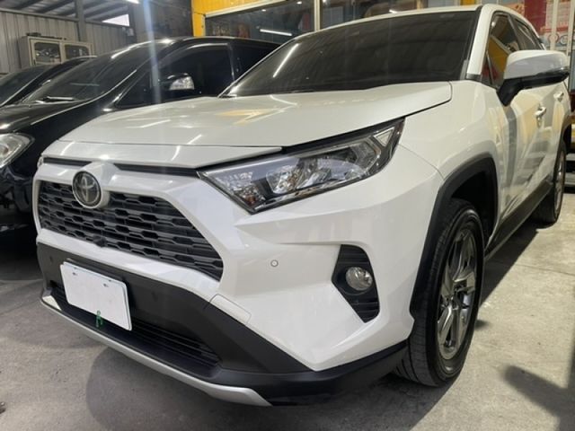 Toyota  RAV4 2019年小改新款RAV4旗  第1張相片