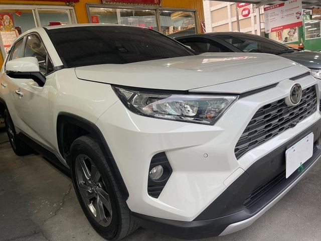 Toyota  RAV4 2019年小改新款RAV4旗  第5張相片
