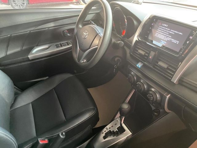 Toyota  Yaris 純跑5萬公里大yaris很  第7張相片