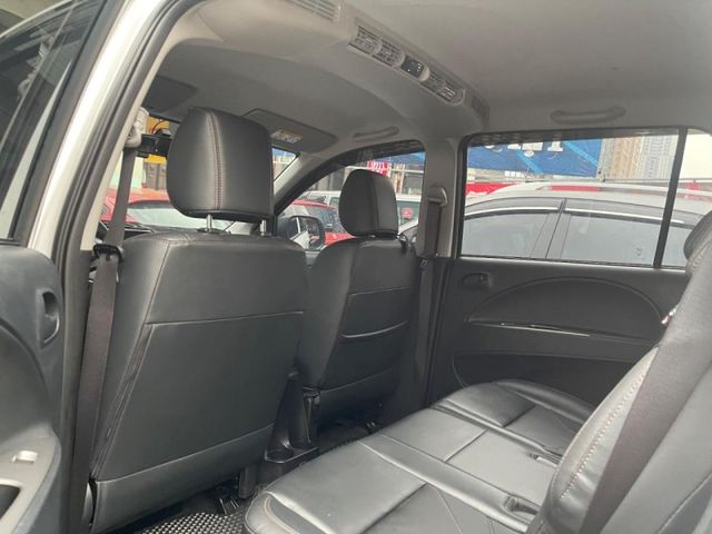 Mitsubishi  Super Zinger  第8張相片