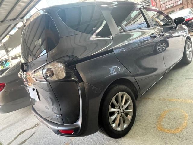 Toyota  SIENTA 2019年2月領牌Toyota 小休旅大空間很  第16張相片