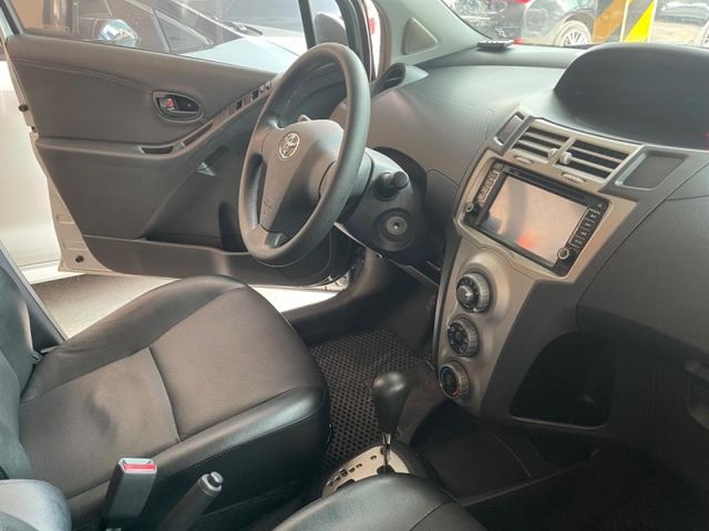 Toyota  Yaris 很漂亮便宜yar  第7張相片