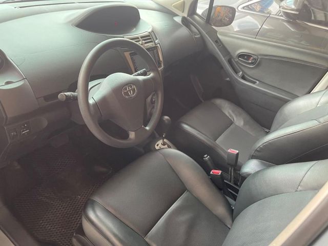 Toyota  Yaris 很漂亮便宜yar  第8張相片