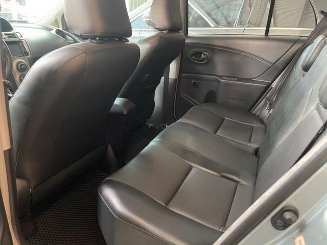 Toyota  Yaris 很漂亮便宜yar  第10張相片