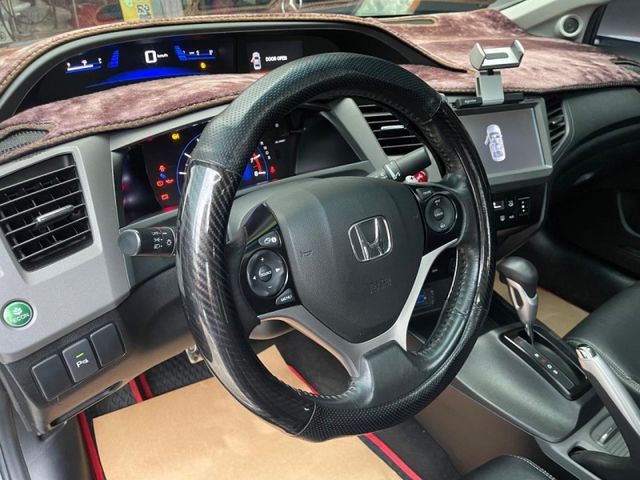 Honda  Civic  第9張相片
