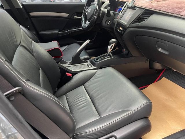 Honda  Civic  第15張相片