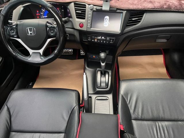 Honda  Civic  第18張相片