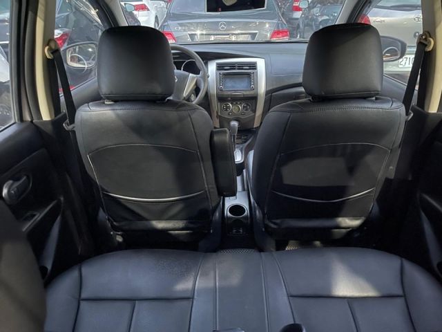 Nissan  Livina  第3張相片
