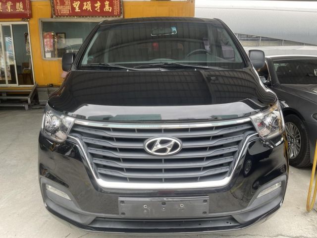 Hyundai  Starex  第1張相片
