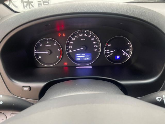 Hyundai  Starex  第18張相片