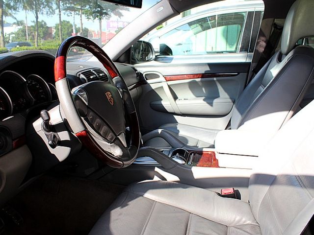 Porsche保時捷 Cayenne   第10張相片