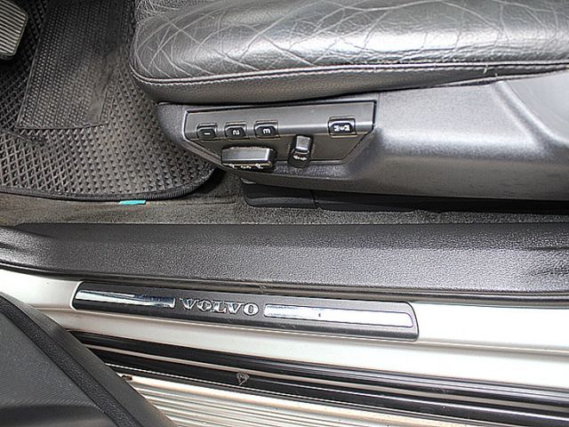Volvo XC90  第12張相片