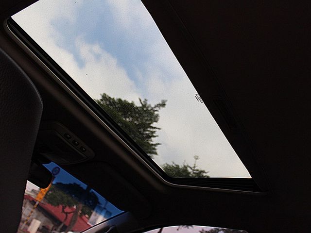 Volvo XC90  第13張相片