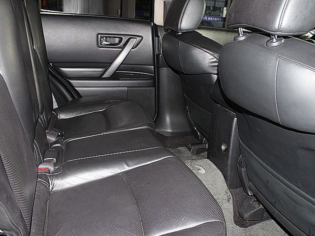 Infiniti FX35  第2張相片