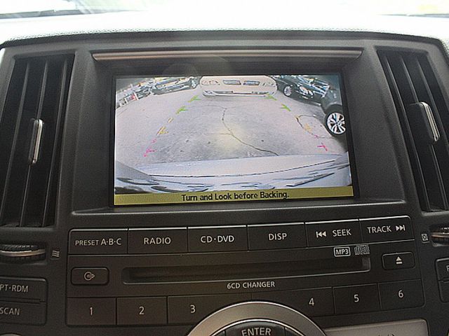 Infiniti FX35  第14張相片