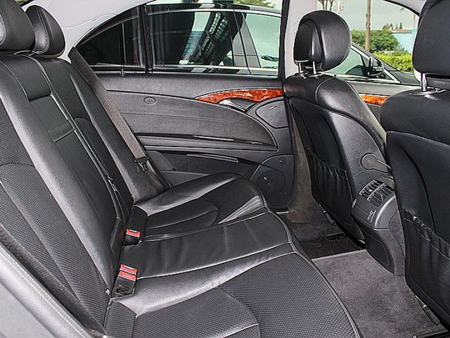 Mercedes-Benz/賓士 E-CLASS  第2張相片