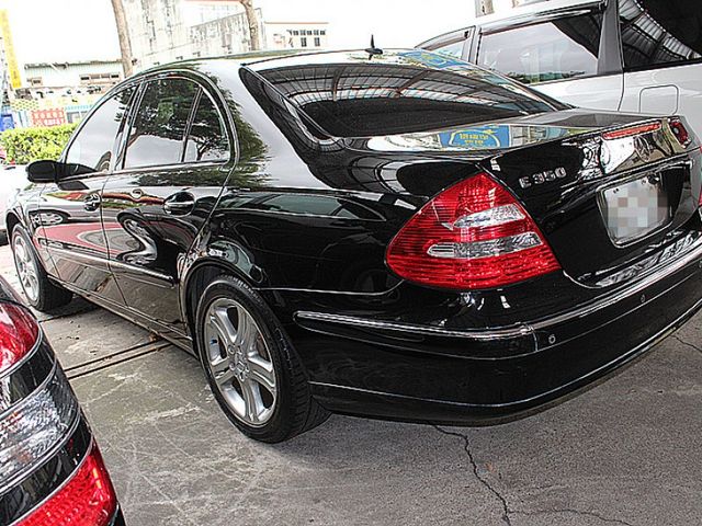 Mercedes-Benz/賓士 E-CLASS  第3張相片