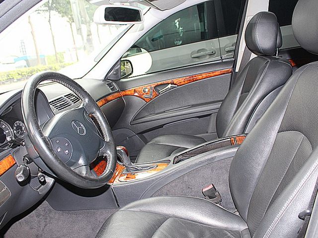 Mercedes-Benz/賓士 E-CLASS  第10張相片