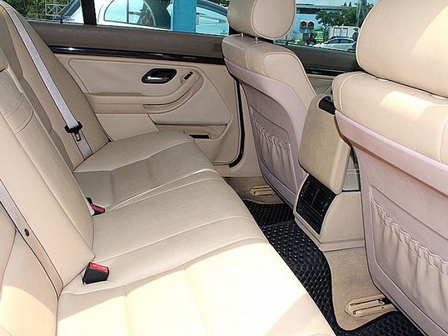 BMW/ 寶馬 520iA  第2張相片