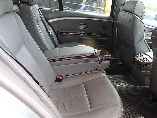 BMW/ 寶馬 740Li  第2張相片