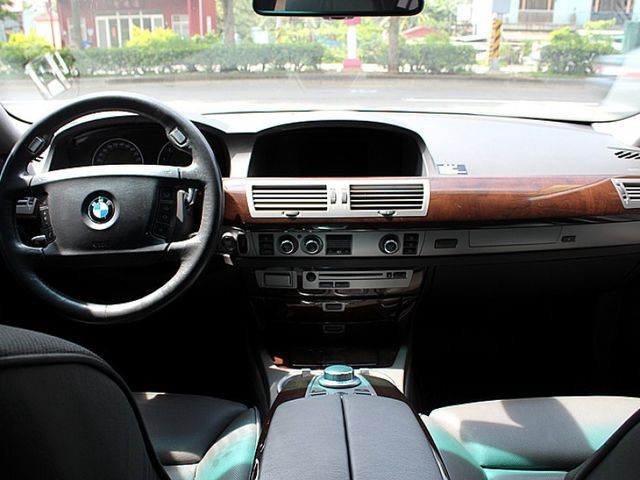 BMW/ 寶馬 740Li  第8張相片