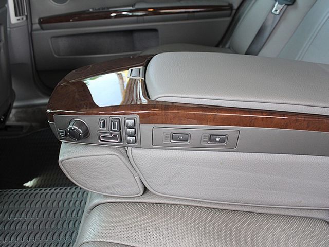 BMW/ 寶馬 740Li  第11張相片