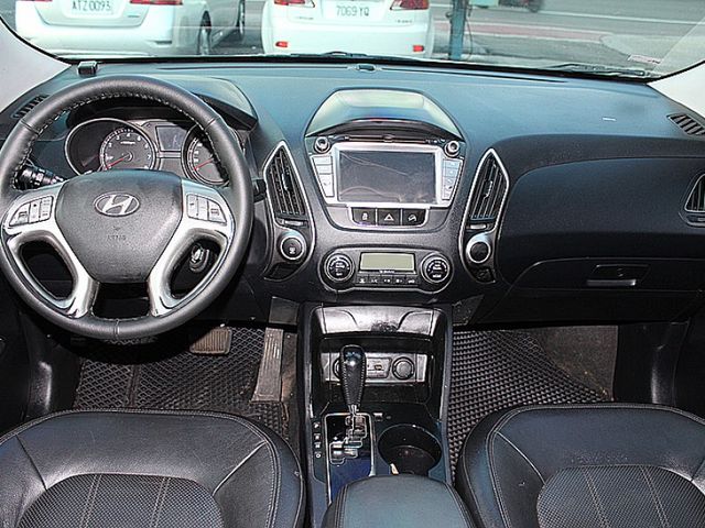 Hyundai IX 35  第8張相片