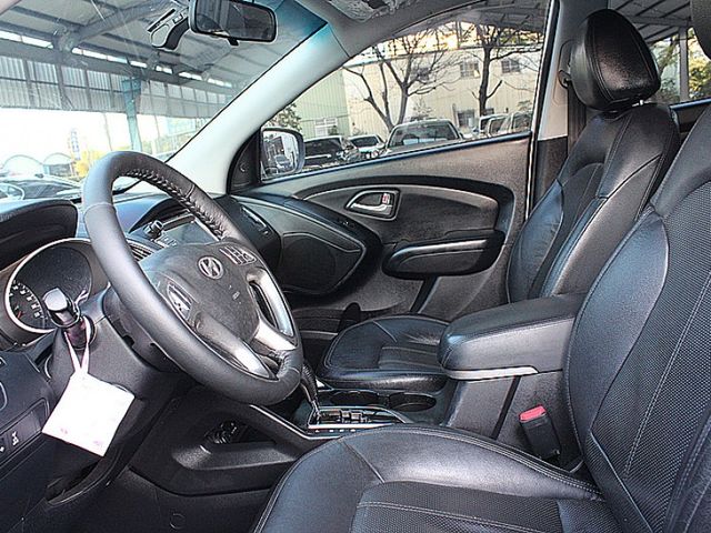 Hyundai IX 35  第10張相片