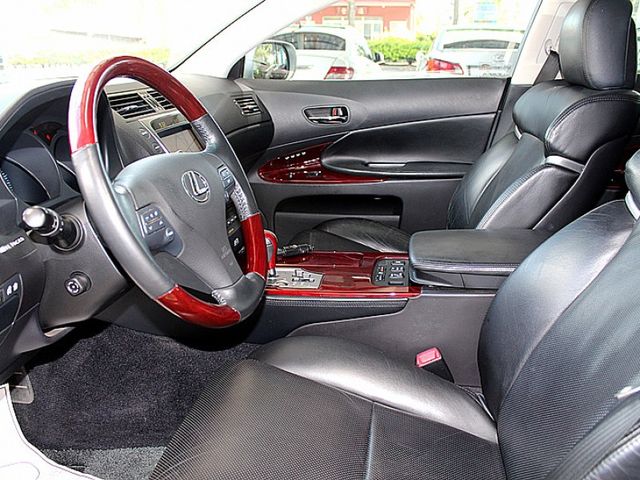 Lexus GS  第10張相片